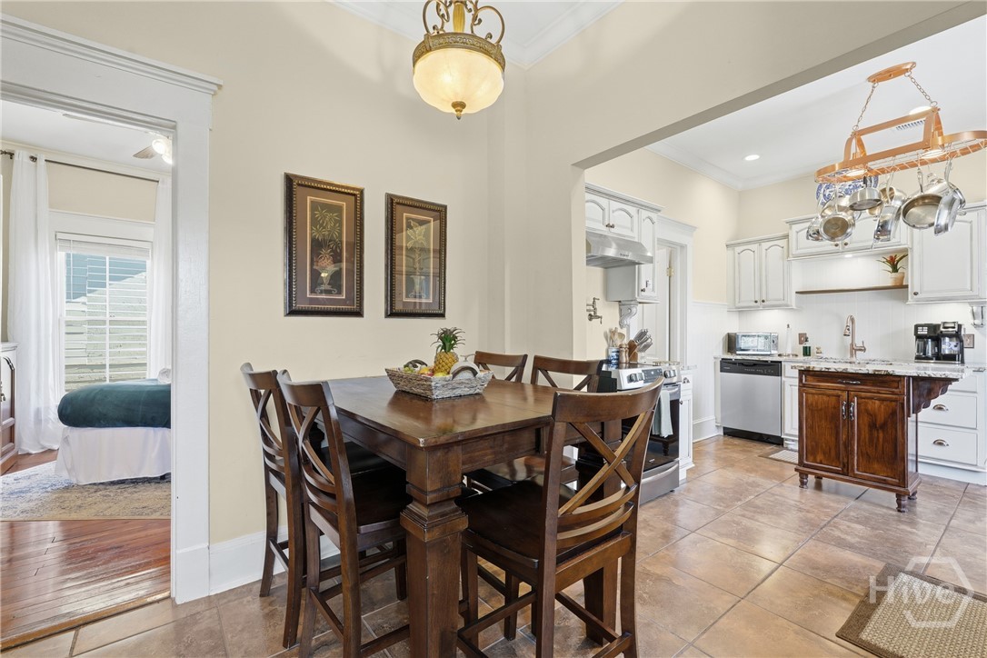 321 West 39th Street Savannah, GA 31401 - Photo 36 of 60
