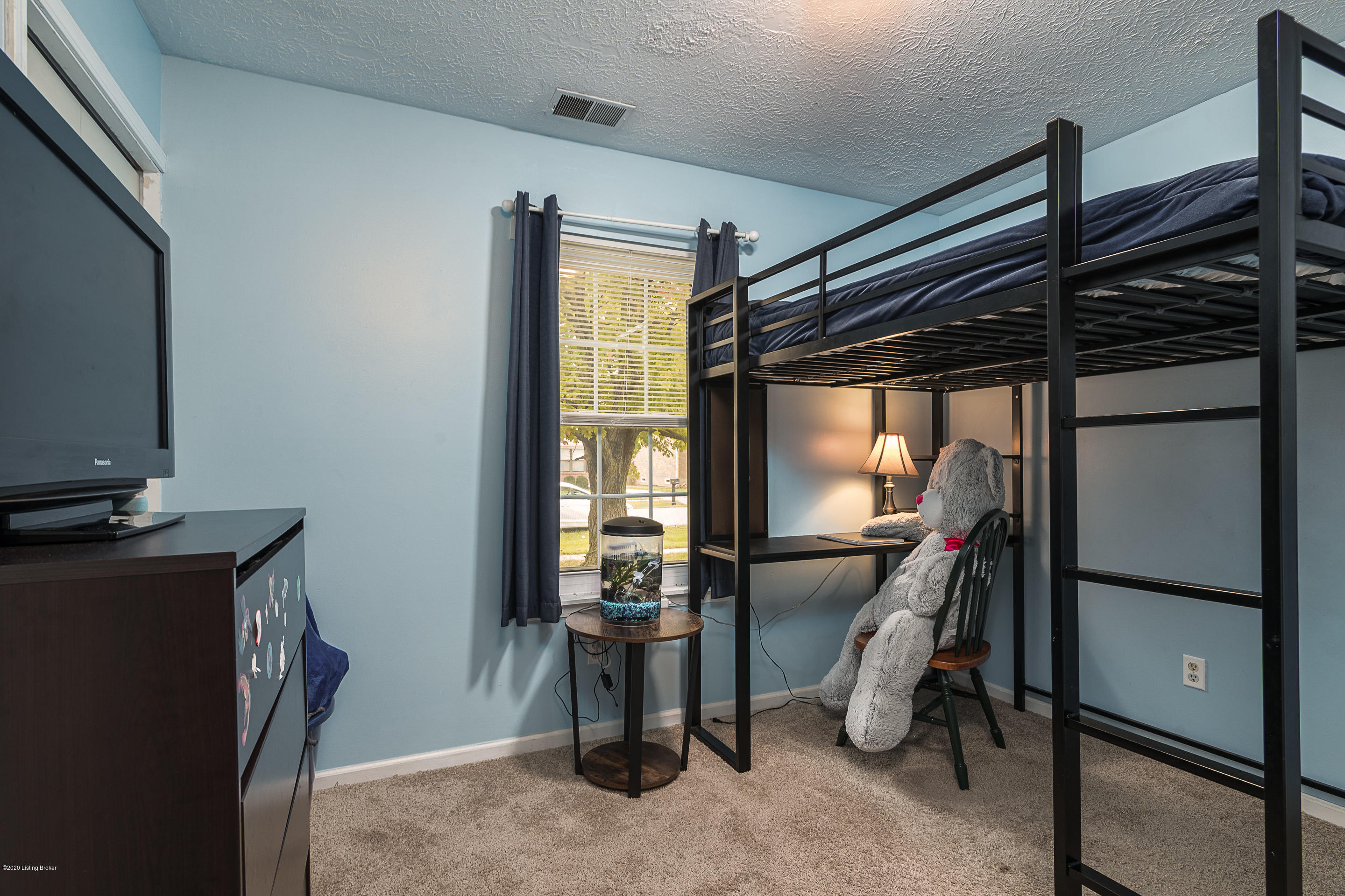 12227 Ridgemont Road Louisville, KY 40229 - Photo 8 of 26 DHI-18