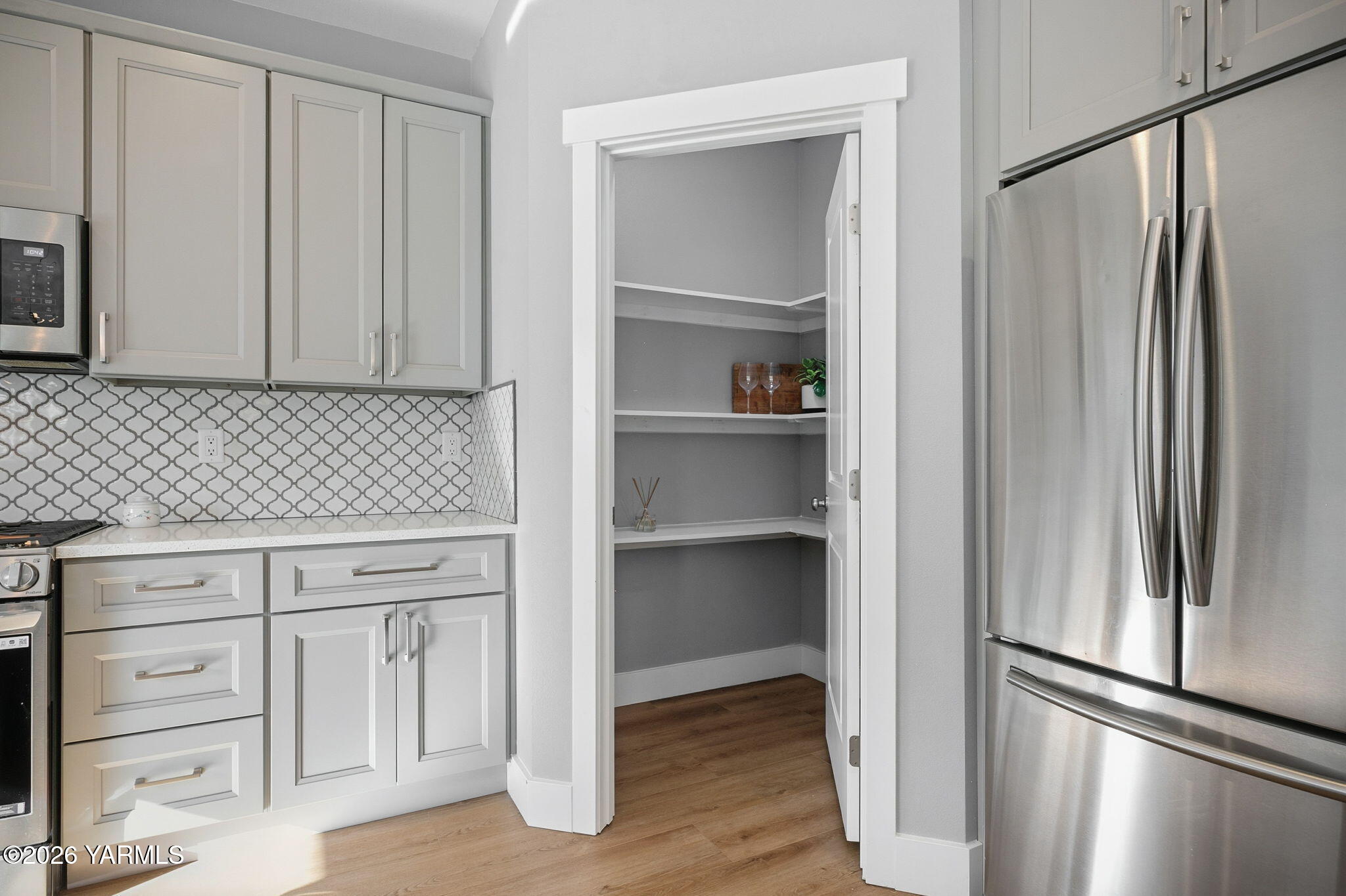 126 Lyle Loop Selah, WA 98942 - Photo 17 of 35 Walk-In Pantry