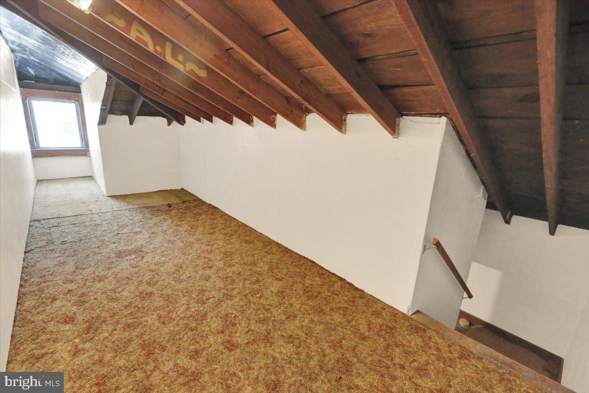 29 Arlington Street Reading, PA 19611 - Photo 23 of 32 a view of small space