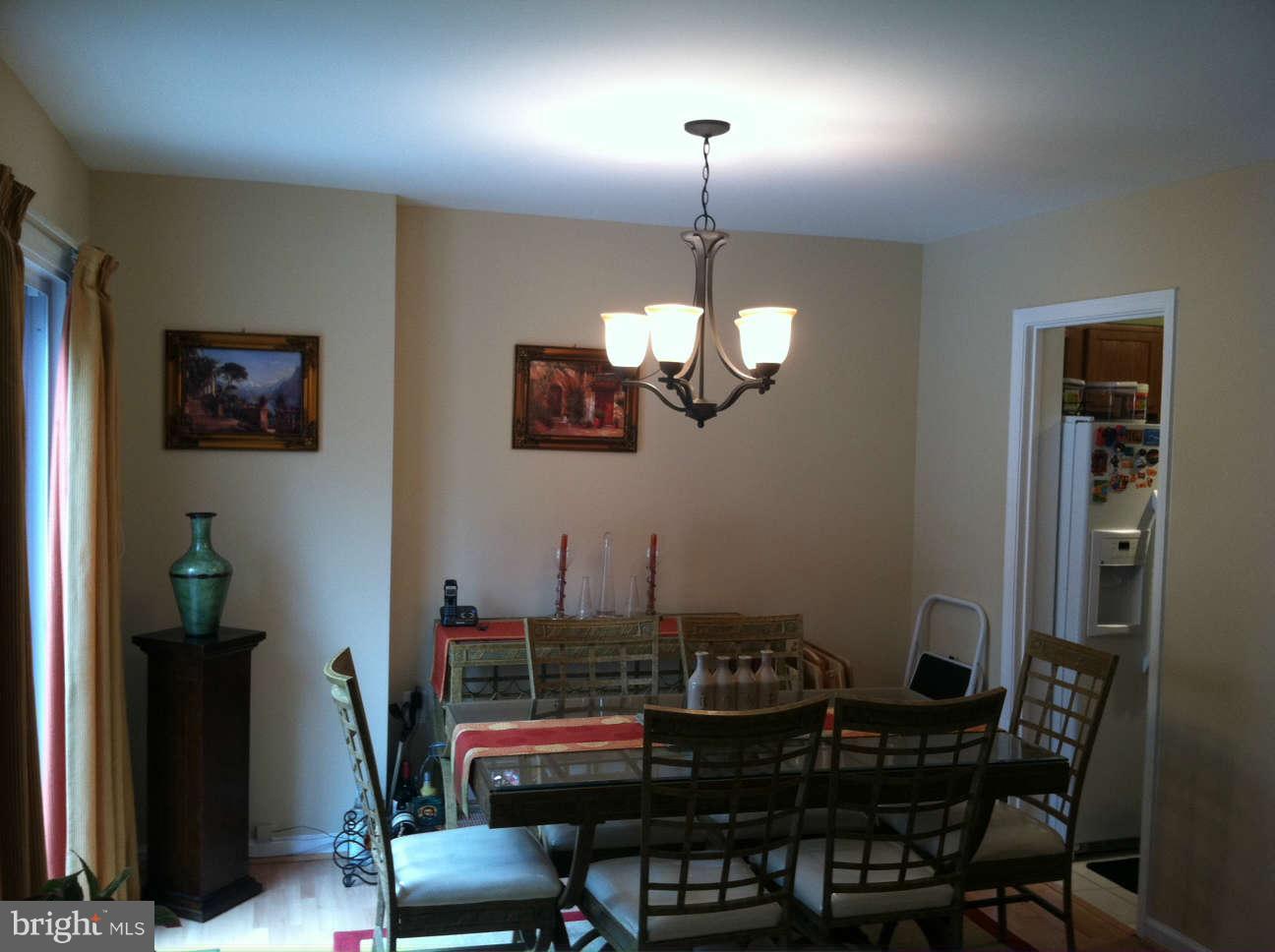 7267 Evanston Road Springfield, VA 22150 - Photo 3 of 10 Dining Room