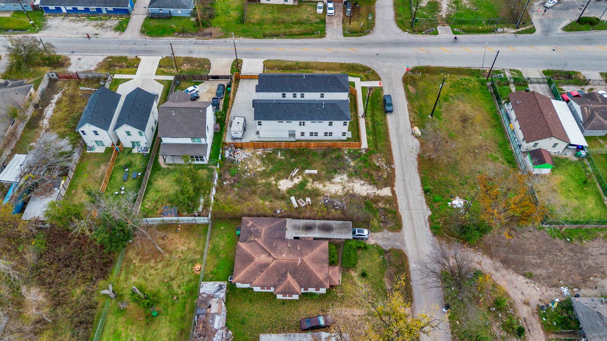 4121 East Toliver Street Houston, TX 77016 - Photo 8 of 34 an aerial view of residential house with outdoor space and swimming pool