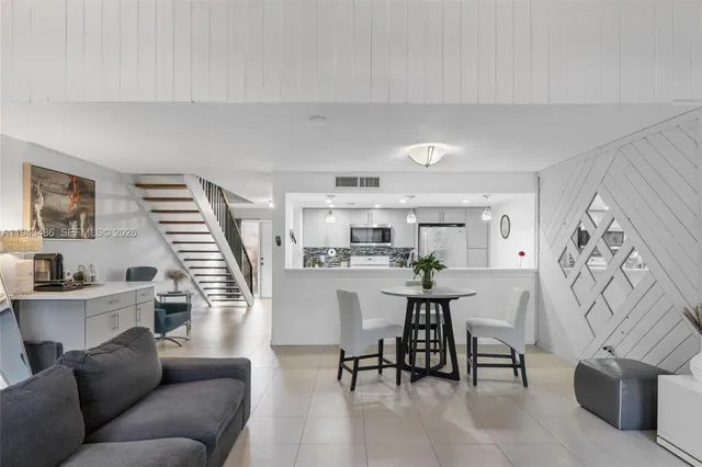 $399,000 | 10911 Cedar Lane, Pembroke Pines, FL 33026