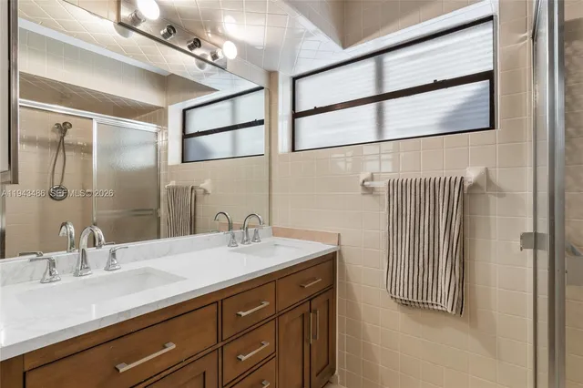 $399,000 | 10911 Cedar Lane, Pembroke Pines, FL 33026