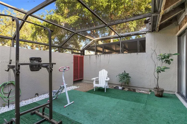 $399,000 | 10911 Cedar Lane, Pembroke Pines, FL 33026