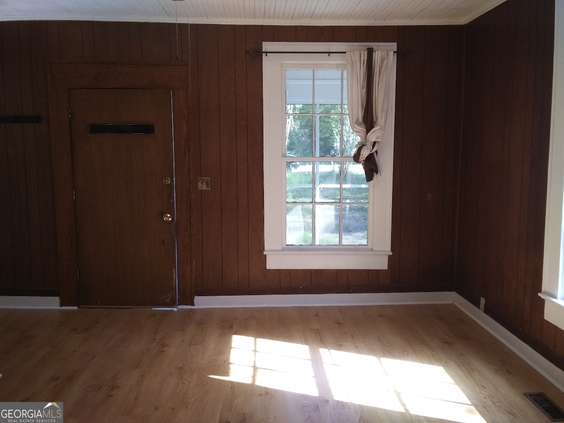 178 Fayette Avenue Jonesboro, GA 30236 - Photo 4 of 13