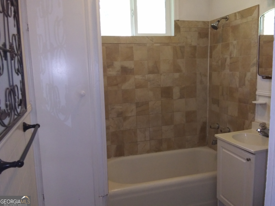 178 Fayette Avenue Jonesboro, GA 30236 - Photo 7 of 13