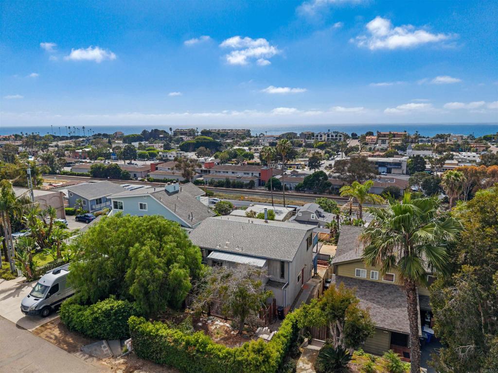 852 Dewitt Avenue Encinitas, CA 92024 - Photo 33 of 41 an aerial view of a houses with a yard