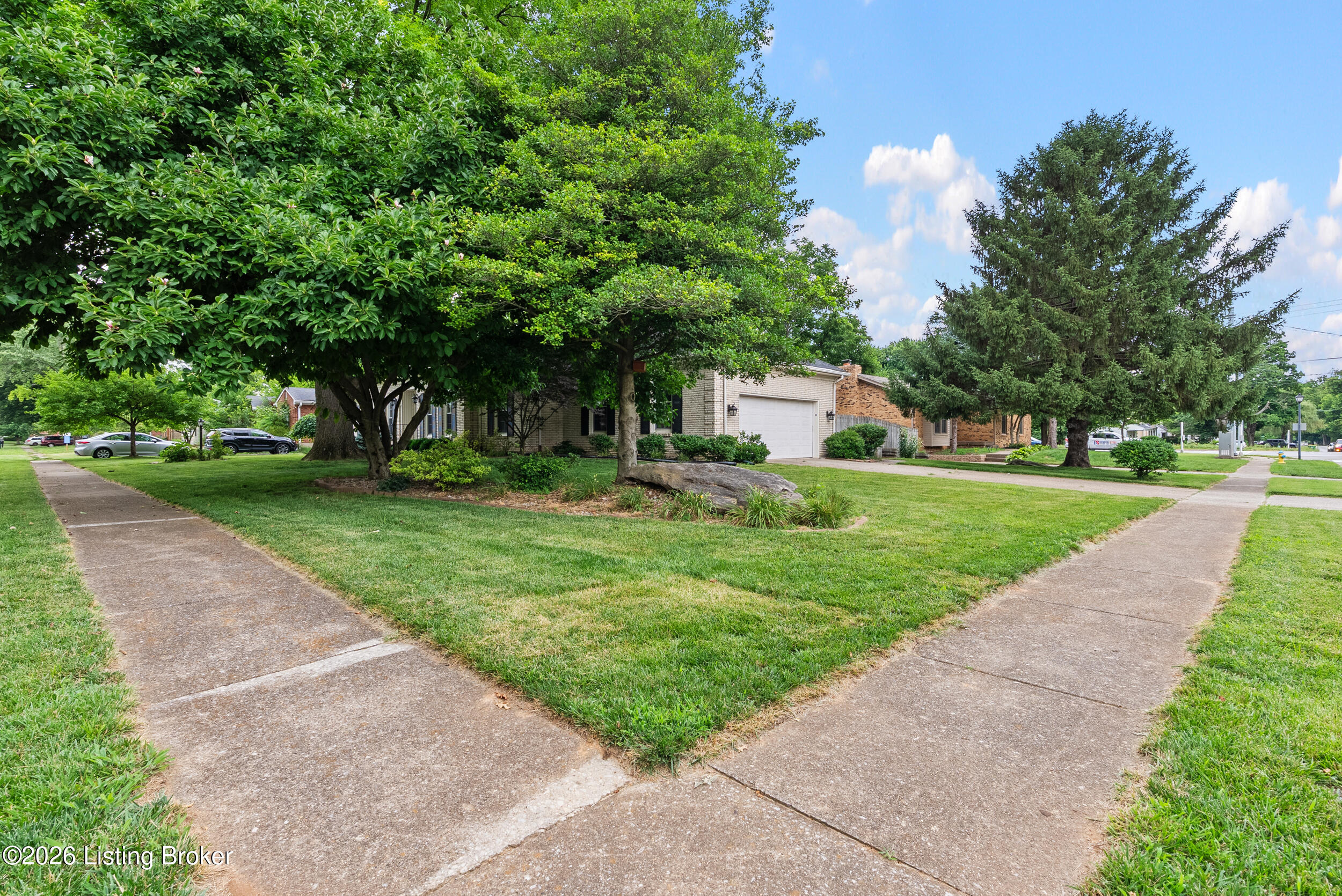 7100 Chippenham Road Louisville, KY 40222 - Photo 4 of 67 dsc05982