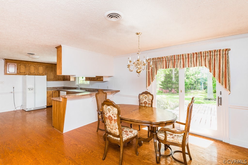 10801 Genito Road Chesterfield, VA 23832 - Photo 11 of 46 a dining room with furniture and window