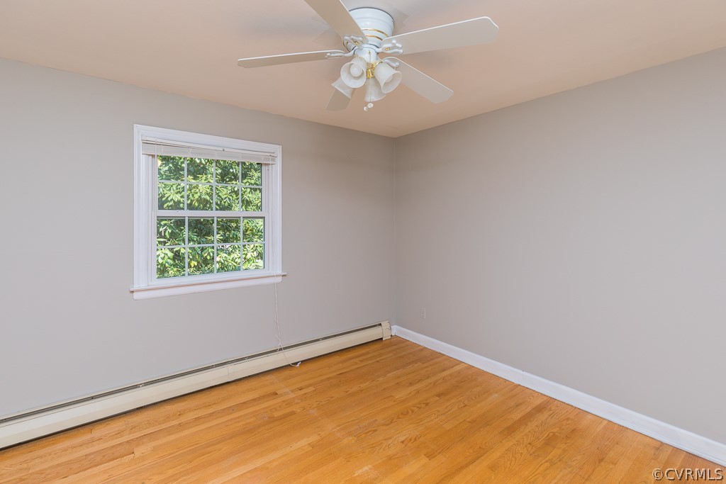 10801 Genito Road Chesterfield, VA 23832 - Photo 25 of 46 an empty room with a window