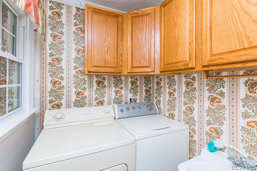 10801 Genito Road Chesterfield, VA 23832 - Photo 27 of 46 a utility room with dryer and washer