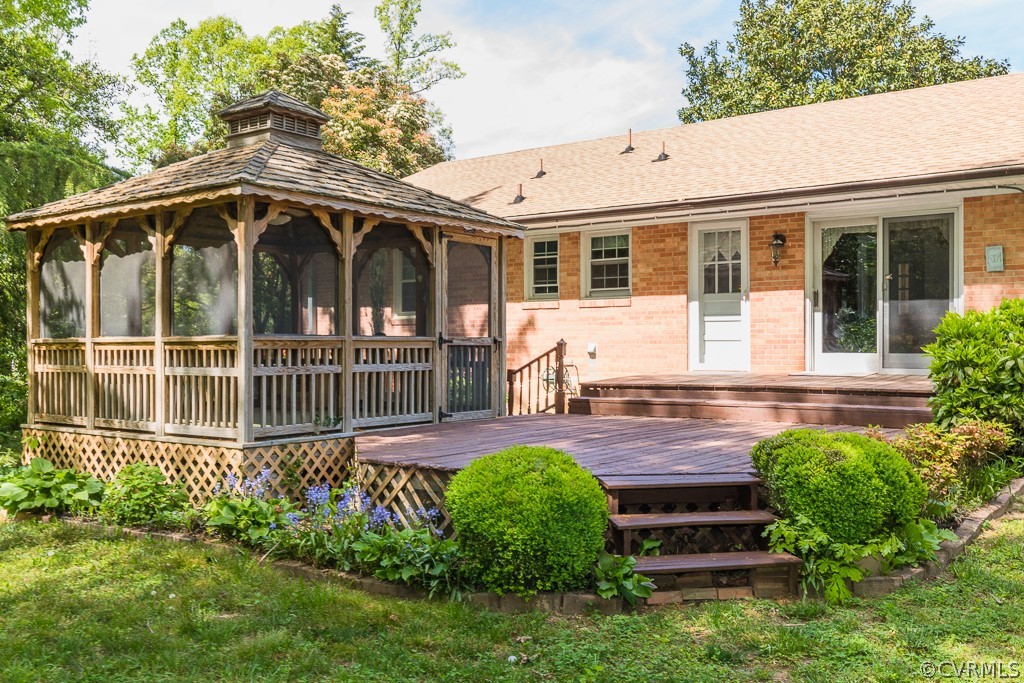 10801 Genito Road Chesterfield, VA 23832 - Photo 4 of 46 front view of a house with a yard