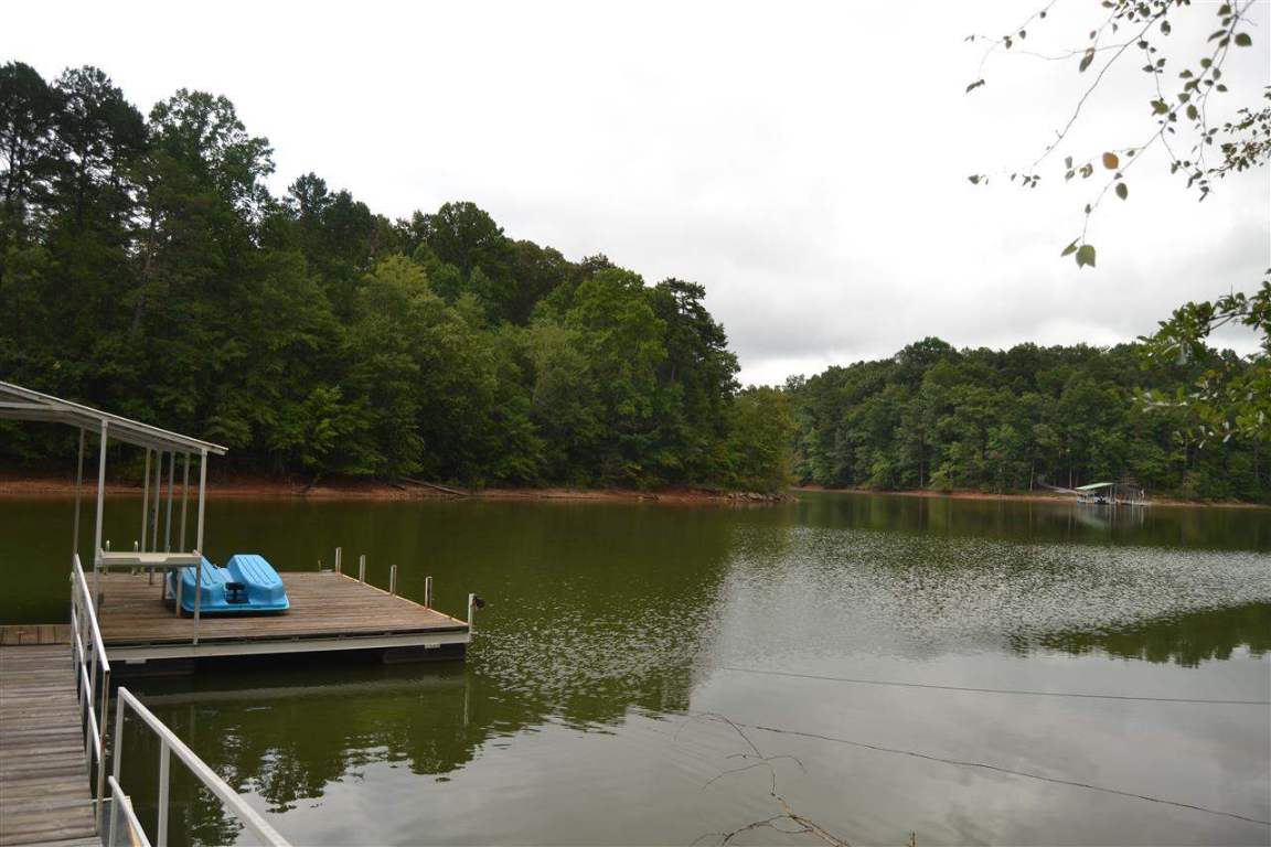 372 Lakeside Hills Road Martin, GA 30557 - Photo 4 of 10 Gallery Image 4