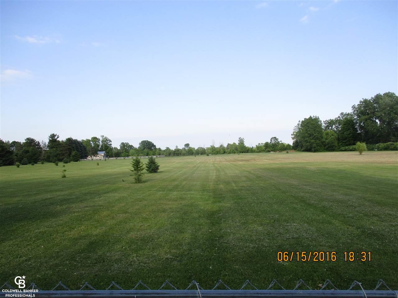 956 Braidwood Road Memphis, MI 48041 - Photo 10 of 24