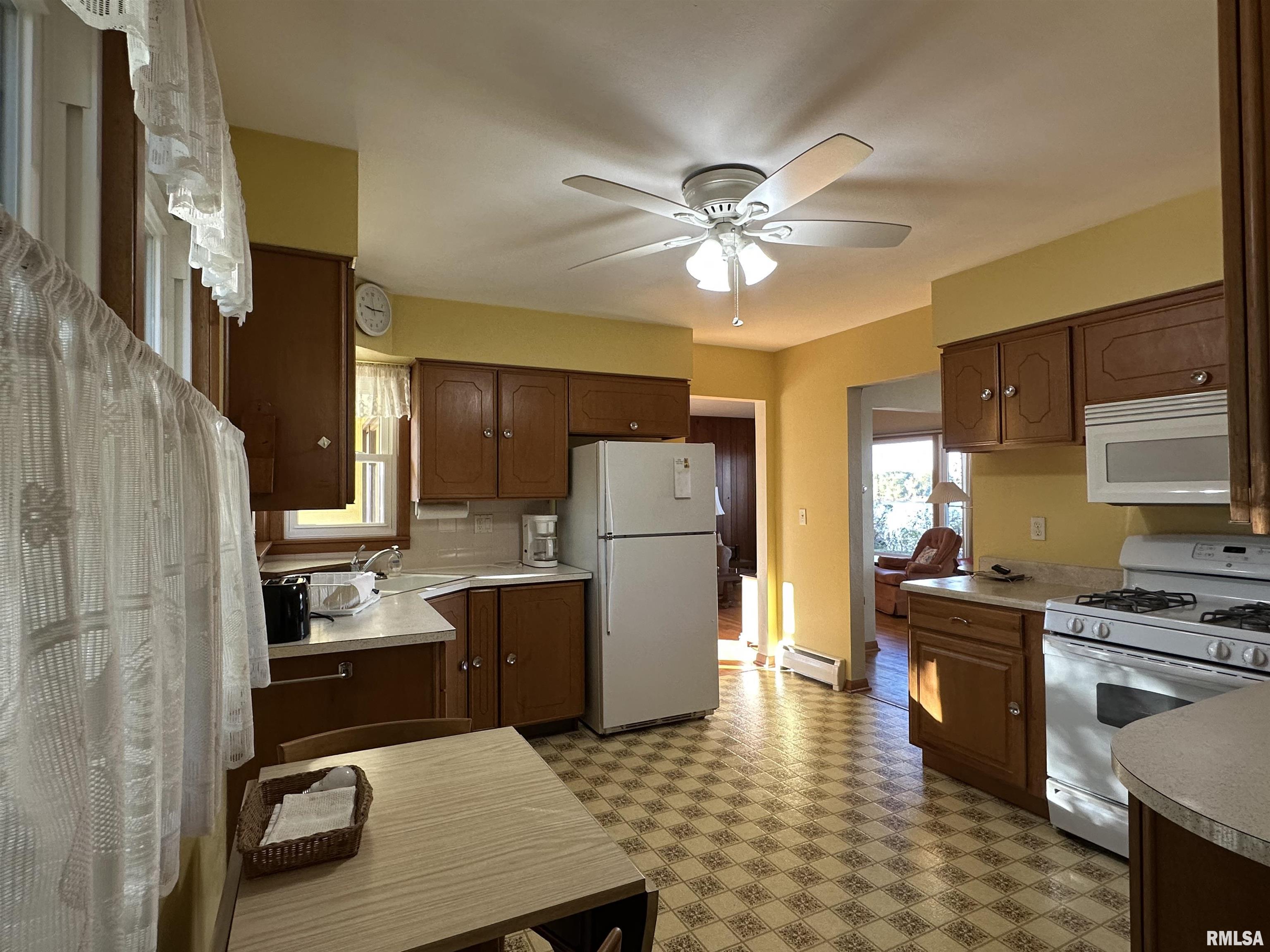 18312 River Road North Cordova, IL 61242 - Photo 18 of 26