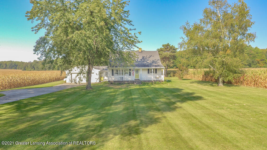 3653 East Round Lake Road Dewitt, MI 48820 - Photo 2 of 41 DJI_0002