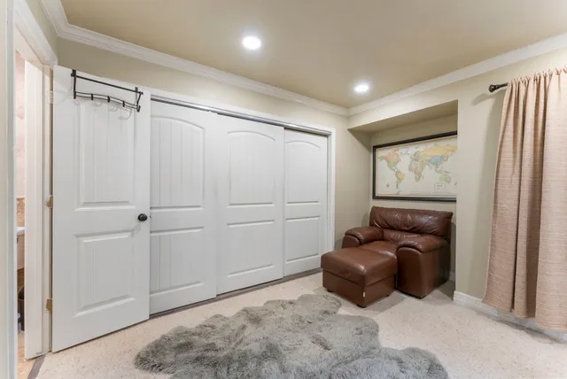 $2,500 | 2209 West Settlers Way, The Woodlands, TX 77380