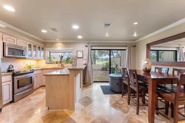 $2,500 | 2209 West Settlers Way, The Woodlands, TX 77380