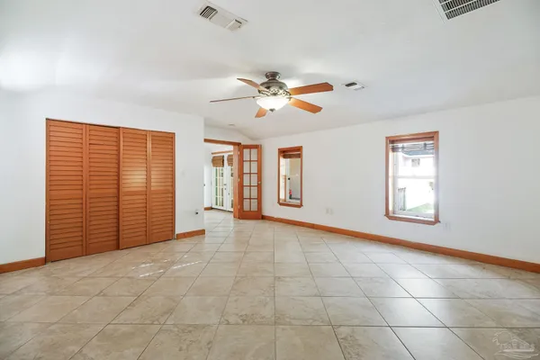 $329,000 | 406 East Sunset Avenue, Pensacola, FL 32507