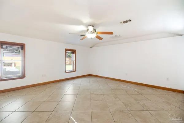 $329,000 | 406 East Sunset Avenue, Pensacola, FL 32507