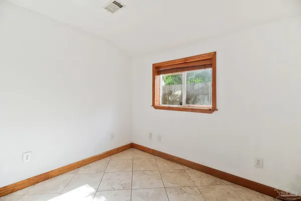 $329,000 | 406 East Sunset Avenue, Pensacola, FL 32507