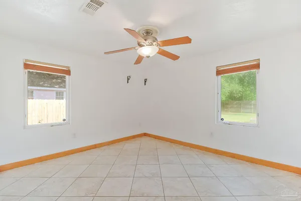 $329,000 | 406 East Sunset Avenue, Pensacola, FL 32507