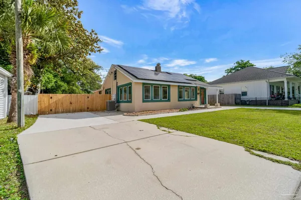 $329,000 | 406 East Sunset Avenue, Pensacola, FL 32507
