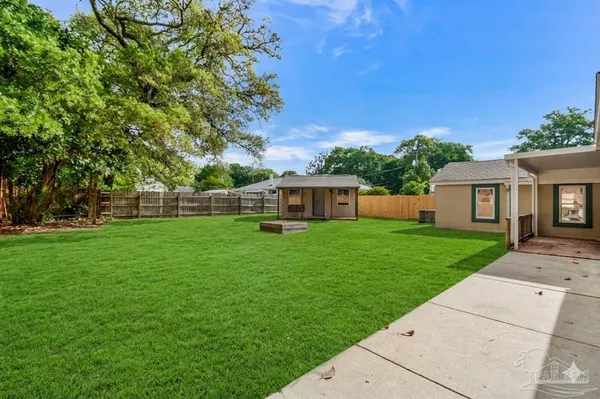 $329,000 | 406 East Sunset Avenue, Pensacola, FL 32507