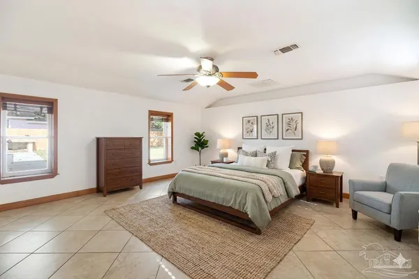 $329,000 | 406 East Sunset Avenue, Pensacola, FL 32507