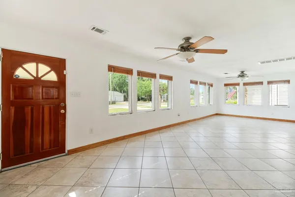 $329,000 | 406 East Sunset Avenue, Pensacola, FL 32507