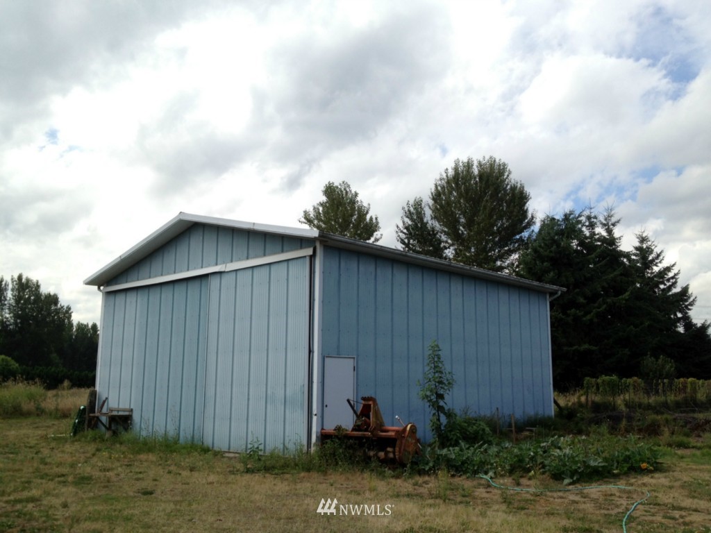 4720 Gay Road East Tacoma, WA 98443 - Photo 3 of 3