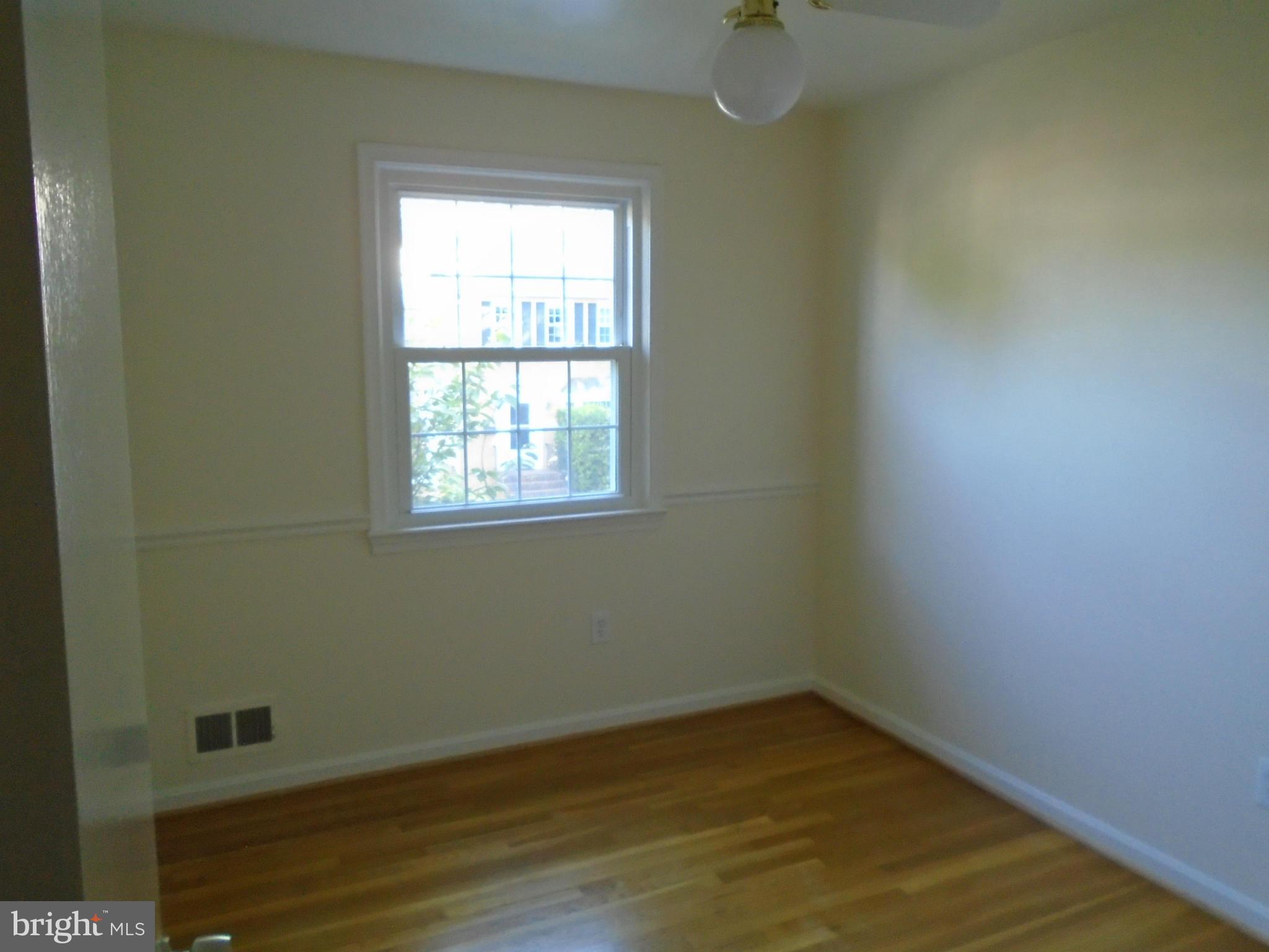 2104 Bucknell Terrace, Unit 41 Silver Spring, MD 20902 - Photo 11 of 17 Bedroom