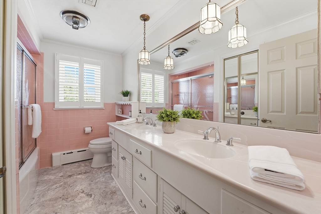 35 Richmond Road Ludlow, MA 01056 - Photo 22 of 41