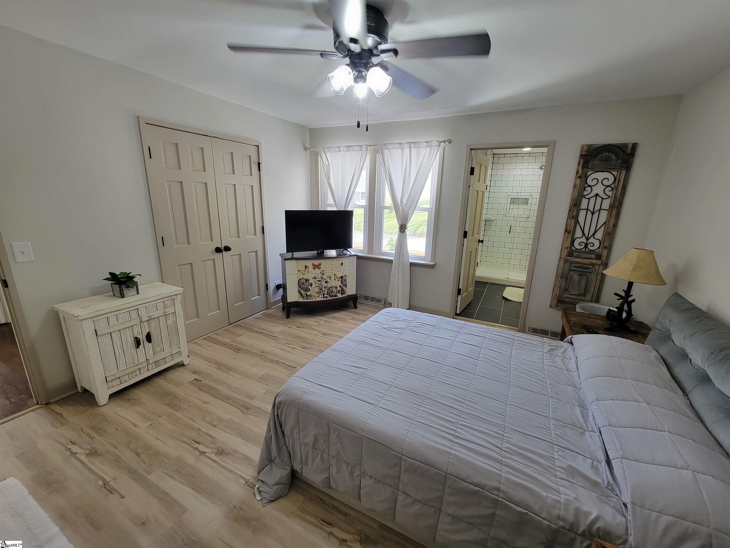 244 Boggs Road Pickens, SC 29671 - Photo 18 of 34 Gallery Image 18