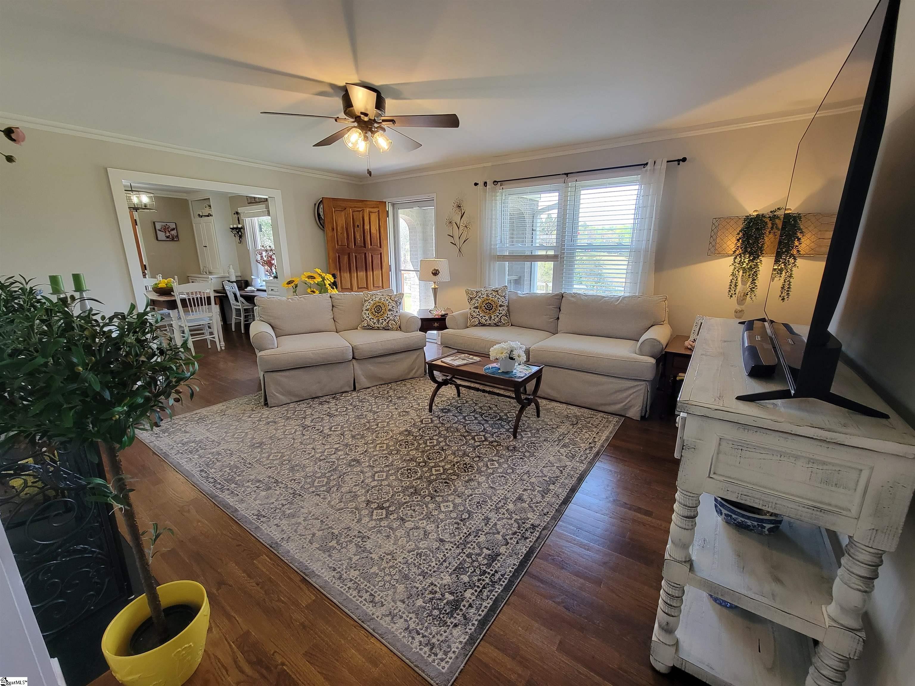 244 Boggs Road Pickens, SC 29671 - Photo 8 of 34 Gallery Image 8