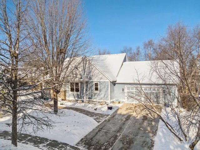 $689,900 | 594 Eben Court, Stillwater, MN 55082