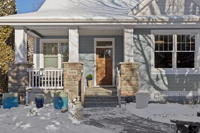 $689,900 | 594 Eben Court, Stillwater, MN 55082