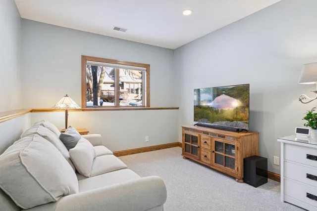 $689,900 | 594 Eben Court, Stillwater, MN 55082