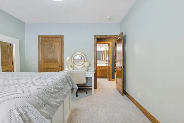 $689,900 | 594 Eben Court, Stillwater, MN 55082