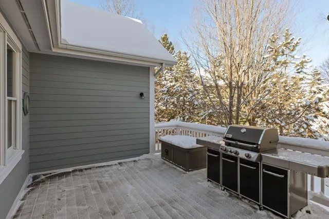 $689,900 | 594 Eben Court, Stillwater, MN 55082