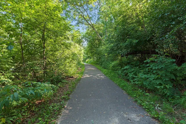 $689,900 | 594 Eben Court, Stillwater, MN 55082