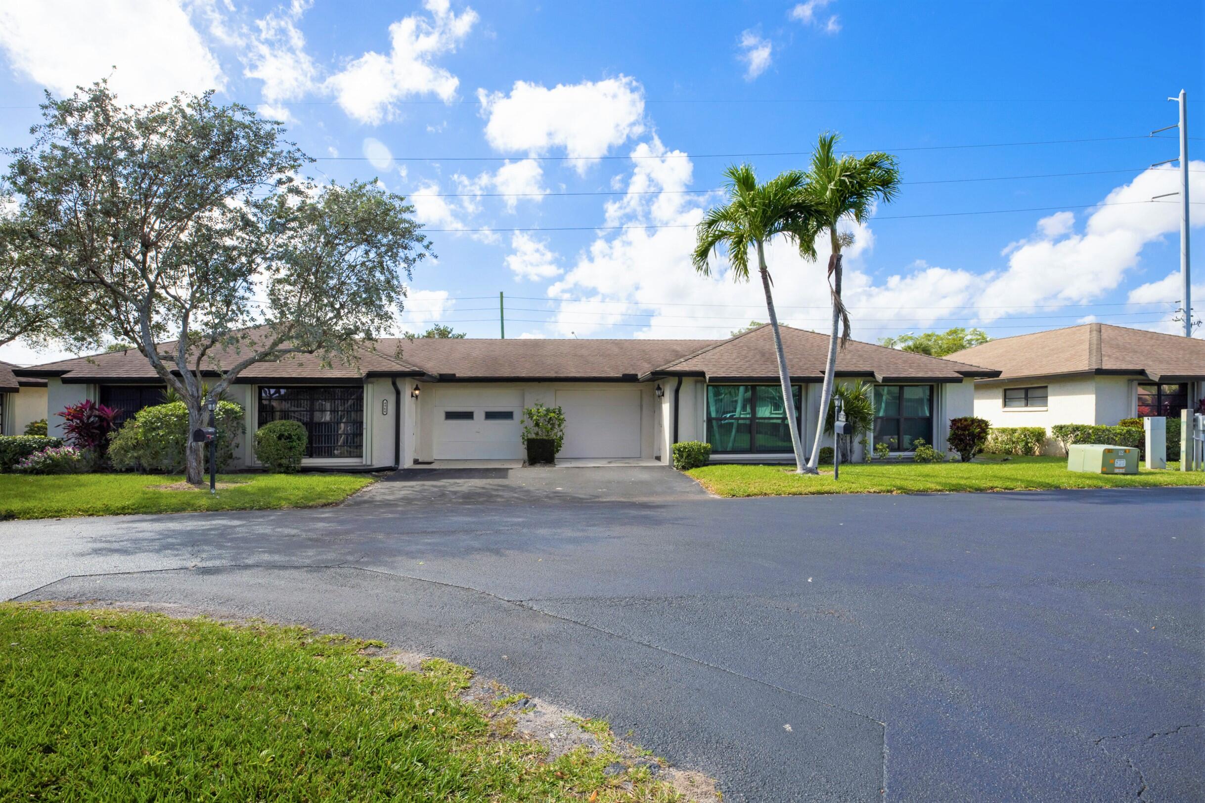 4964 Eaglewood A (1)