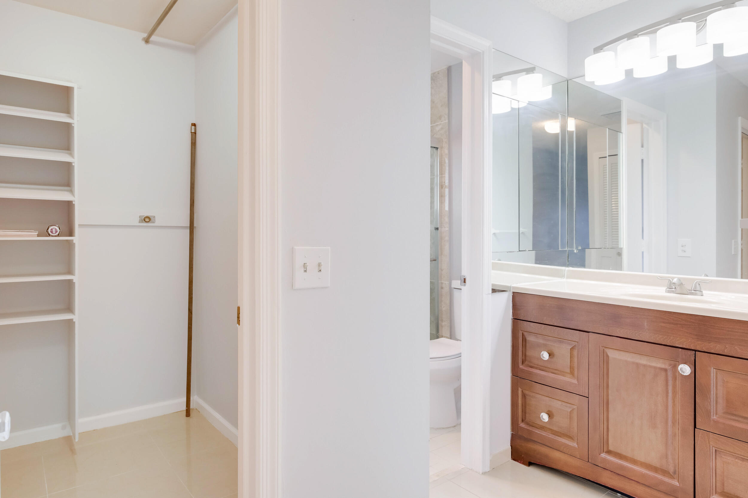 4964 Eaglewood Road, Unit A Boynton Beach, FL 33436 - Photo 13 of 27 4964 Eaglewood A (13)