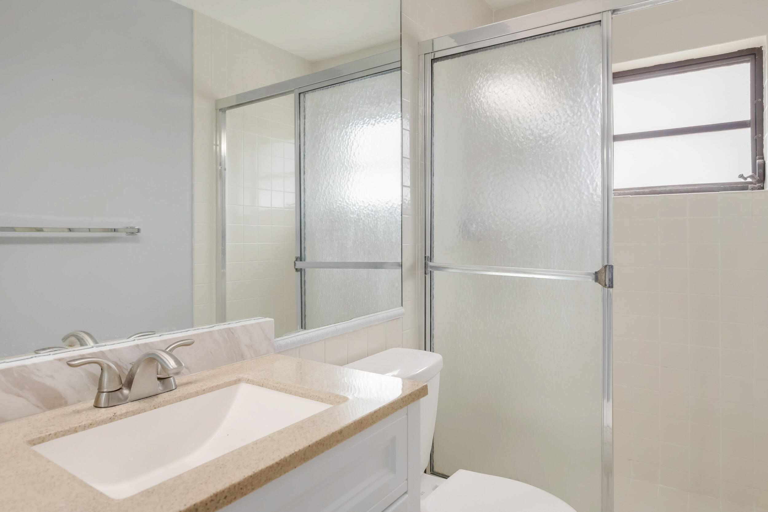 4964 Eaglewood Road, Unit A Boynton Beach, FL 33436 - Photo 16 of 27 4964 Eaglewood A (16)