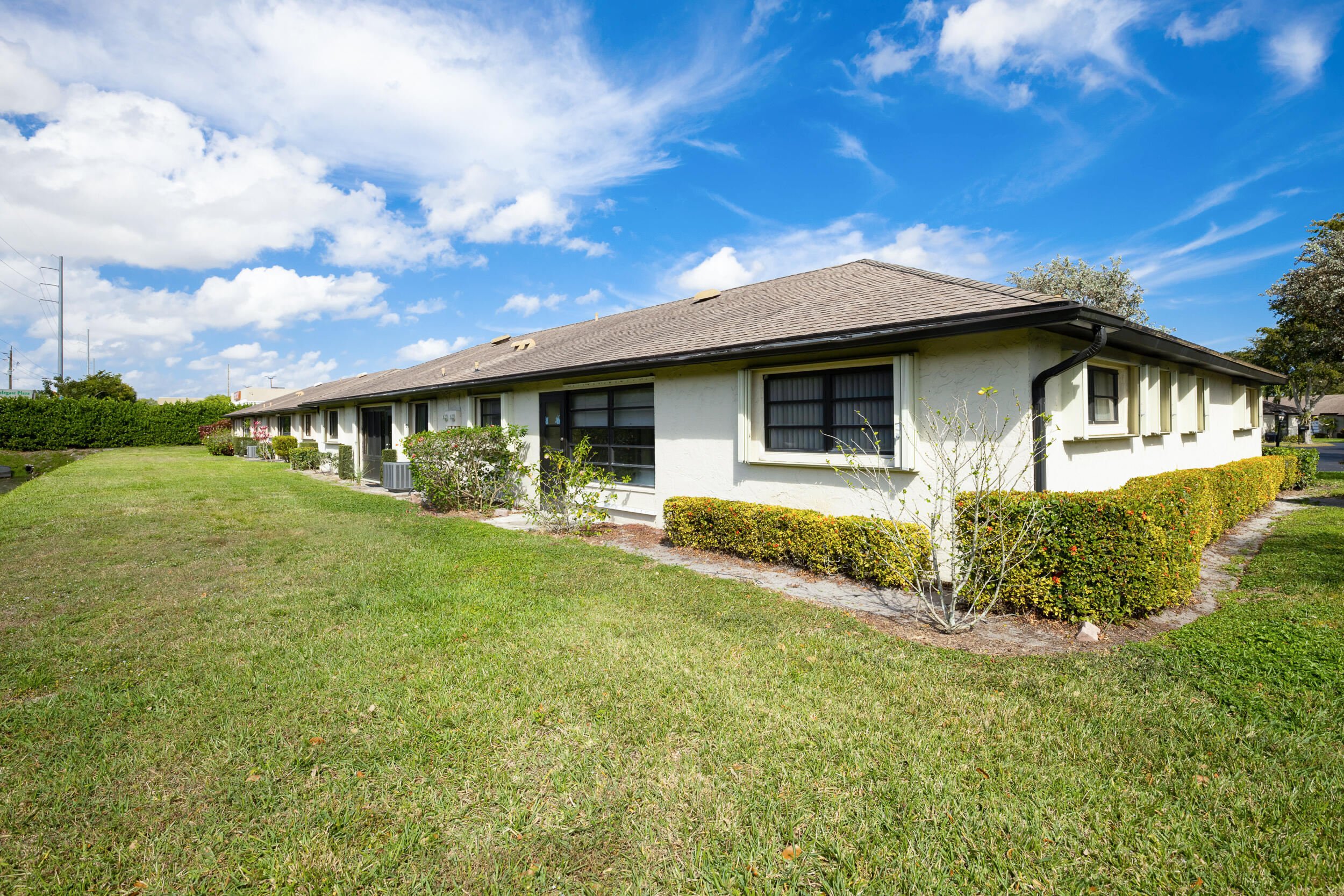 4964 Eaglewood Road, Unit A Boynton Beach, FL 33436 - Photo 26 of 27 4964 Eaglewood A (26)