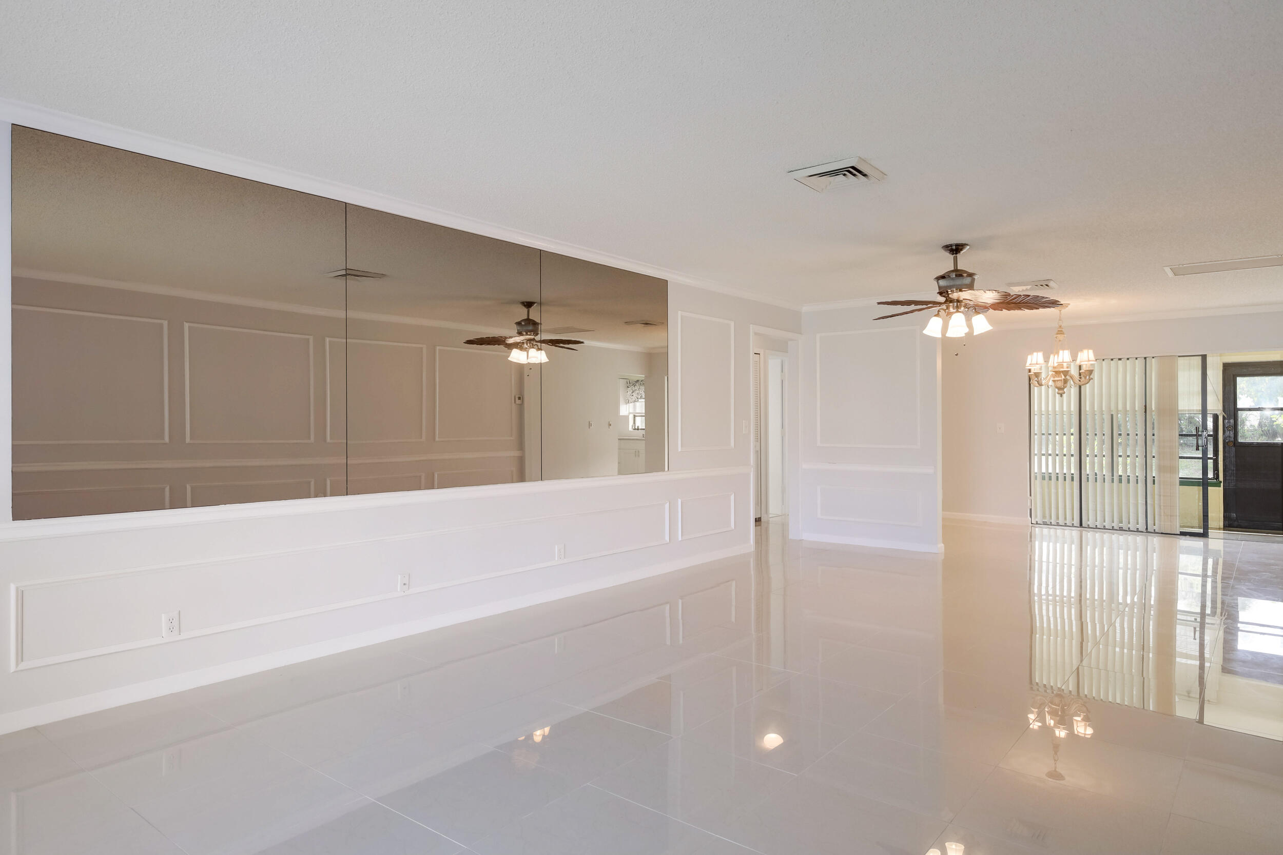 4964 Eaglewood Road, Unit A Boynton Beach, FL 33436 - Photo 3 of 27 4964 Eaglewood A (3)