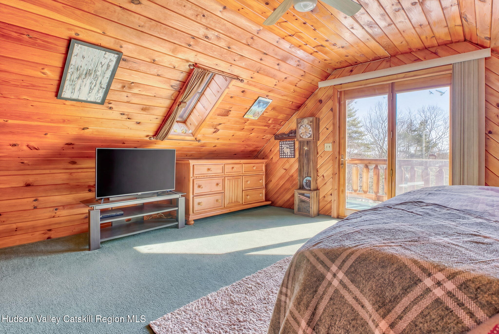 189 Yeagerville Road Napanoch, NY 12458 - Photo 19 of 38 a view of a room with furniture