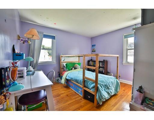 466 Westfield Road Holyoke, MA 01040 - Photo 10 of 18 Gallery Image 10