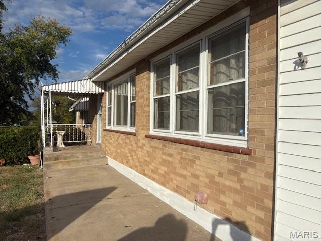 9299 Lucas And Hunt Road St. Louis, MO 63136 - Photo 2 of 31